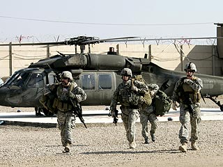 Американские и иракские войска проводят операцию по разоружению боевиков Муктады ас-Садра