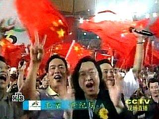 Стать волонтерами на Олимпиаде-2008 пожелали 350 тысяч китайцев