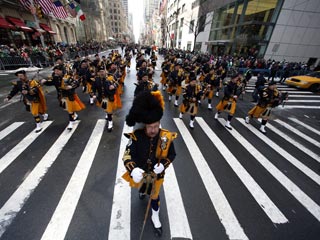 Более 150 тысяч жителей Нью-Йорка вышли на парад в честь святого Патрика