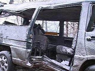 Крупное ДТП произошло в Свердловской области, в результате которого один человек погиб, 11 пострадали