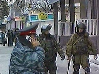Правоохранительные органы Ингушетии, в том числе МВД, продолжают нести службу в усиленном режиме для раскрытия похищения близкого родственника президента республики