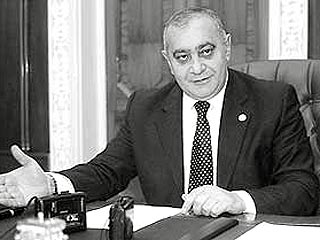 Премьер-министр Армении, председатель входящей в правящую коалицию Республиканской партии Андраник Маркарян скончался в воскресенье утром на 56-м году жизни