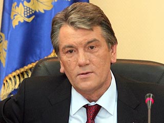 Коммунисты и Партия регионов обвинили Ющенко в давлении на Конституционный суд