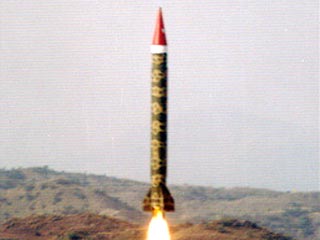 Пакистан испытал ракету ближнего радиуса действия, способную нести ядерный заряд