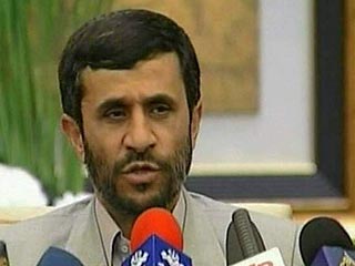 Как сообщило сегодня иранское государственное телевидение, президент Ирана Махмуд Ахмади Нежад дал сегодня обещанную накануне пресс-конференцию, во время которой объявил, что принял решение помиловать 15 британских моряков и морских пехотинцев