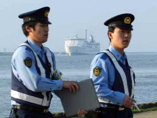 Японская полиция арестовала рыбака, приплывшего из России за пивом