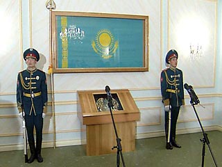 Казахстан принял новую военную доктрину "оборонительной направленности"
