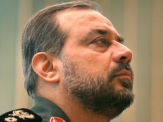 Иранский бригадный генерал Мохаммад Багер Золькадр, которому резолюция ООН запретила выезжать за пределы страны, нарушил это требование и беспрепятственно посетил Россию