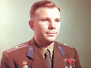 Кремль наложил запрет на попытку начать новое расследование причин смерти Юрия Гагарина, первого человека, полетевшего в космос, несмотря на уверенность экспертов в области авиации в том, что они разгадали одну из величайших загадок XX века