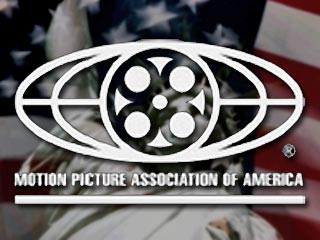 Городской совет Нью-Йорка принял закон, согласно которому нелегальная съемка фильмов в кинотеатрах приравнена к преступлению. "Пиратов" будут штрафовать и сажать в тюрьму