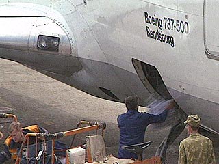 Boeing-737 совершил экстренную посадку в аэропорту Омска