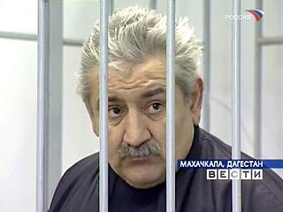 Верховный суд России 18 апреля отменил приговор Верховного суда Дагестана в отношении Магомеда Салихова, оправданного в организации взрыва жилого дома в Буйнакске в сентябре 1999 года. Дело возвращено на новое рассмотрение
