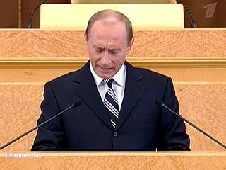 Президент Владимир Путин в своем последнем обращении к Федеральному Собранию объявил о введении моратория на исполнение Россией Договора об обычных вооруженных силах в Европе (ДОВСЕ)