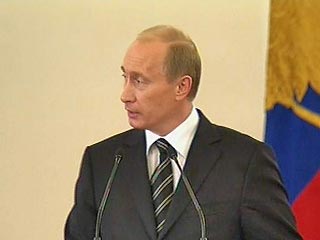 Путин наградил сына главы ФСБ орденом за "многолетнюю работу" в "Роснефти", где он трудится 7 месяцев
