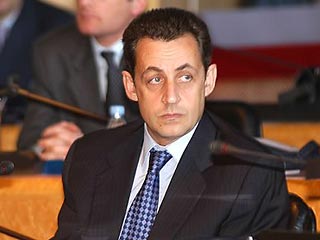 Перед вторым туром президентских выборов во Франции лидером остается Саркози
