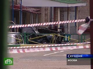 Стали известны имена подозреваемых в подготовке терактов в Москве на 9 мая. Это 26-летний уроженец Дагестана Магомед Озиев и 29-летний уроженец Чечни Адани Дамхажиев