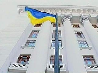 Досрочные выборы в парламент Украины состоятся 15 июля, считает секретарь Совбеза
