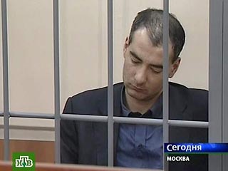 Мосгорсуд продлил до 2 сентября срок содержания под стражей исполнительного вице-президента ЮКОСа Василия Алексаняна