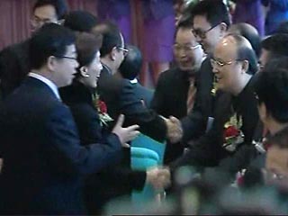 Драки в парламенте Тайваня являются постановочными, признаются сами депутаты