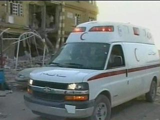 Одиннадцать человек получили отравления в воскресенье при взрыве заминированного грузовика с хлором в Ираке