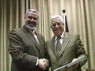 Председатель ПНА Махмуд Аббас встретился с главой правительства Исмаилом Ханийей