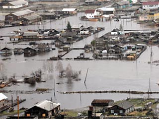 Паводок в Якутии идет на спад - ущерб от стихии превысит 500 млн рублей