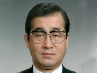 Министр сельского, лесного и рыбного хозяйства Японии Тосикацу Мацуока в понедельник совершил попытку самоубийства.