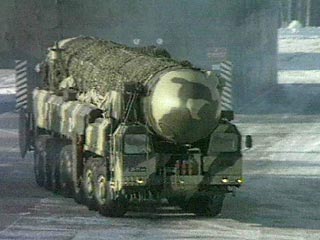 В России успешно проведены испытания новой крылатой ракеты Р-500 для комплекса "Искандер", способной, по заявлению первого вице-премьера Сергея Иванова, преодолевать все существующие и перспективные системы ПРО
