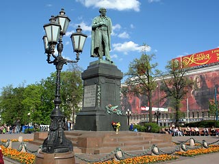 Мэр Москвы пообещал, что облик Пушкинской площади не пострадает в ходе реконструкции