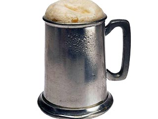 Подтвердить полезные свойства пива помогли ученым монахи из монастырей испанского города Леон