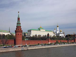В Кремле проходит церемония награждения лауреатов Государственных премий за 2006 год