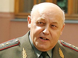 Начальник Генштаба Юрий Балуевский считает, что консультации российских и американских военных по предложению Путина по совместным использованием РЛС в Азербайджане могут начаться в июле.