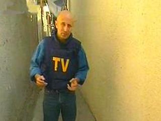 Официальный представитель "Хамаса" в Тегеране пообещал, что в течение нескольких часов будет освобожден журналист ВВС Алан Джонстон, похищенный в марте в Газе