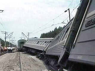 Верховный суд России оставил в силе обвинительный приговор по делу о подрыве летом 2005 года пассажирского поезда "Грозный - Москва"