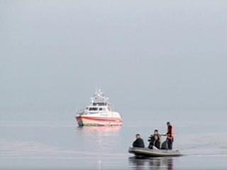 В Финский залив упал вертолет - возобновлены поиски пилота