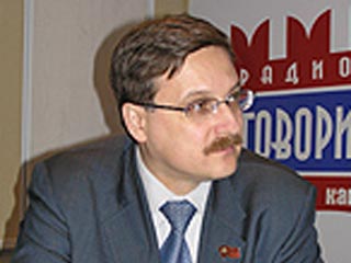 В ответ лидер столичного СПС Иван Новицкий заявил, что намерен продолжать работу, поскольку чувствует поддержку общественности