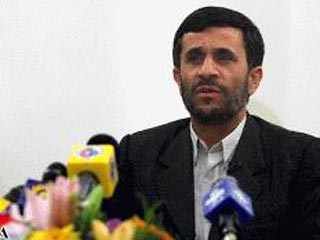 Махмуд Ахмади Нежад заверил, что правительство Ирана готово к "оказанию любой помощи и содействию иракскому правительству с целью обеспечить благосостояние и прогресс народа этой страны".