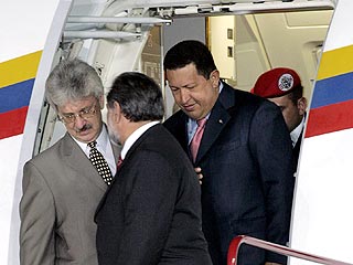 Чавес прибыл в Москву строить торгово-экономические отношения и глобальную энергетическую безопасность