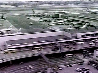 Угроза теракта в аэропорту Кеннеди - все были эвакуированы