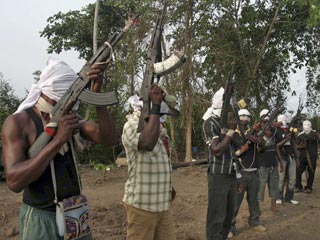 Нигерийская сепаратистская группировка "Движение за освобождение дельты Нигера" (Niger Delta Militant Force Squad) заявила, что прекращает перемирие, которое было заключено в начале июня для переговоров с правительством