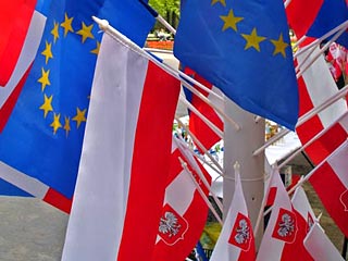 Польша облегчает трудоустройство россиянам, белоруссам и украинцам