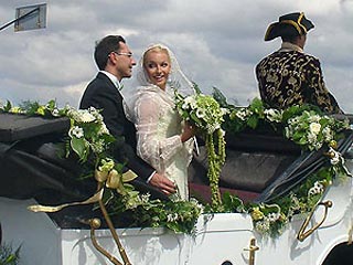 Анастасия Волочкова вышла замуж в "день трех семерок"