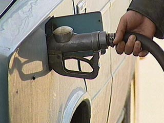 Самый дешевый в мире бензин - в Туркмении, он стоит 3 цента за литр