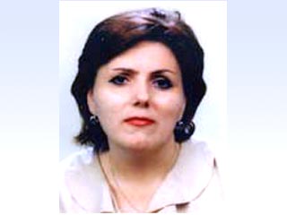 Служебный автомобиль Peugeot, в котором находилась министр культуры Армении Асмик Погосян, на трассе Ереван-Мегри сбил 48-летнюю Гоар Бабая