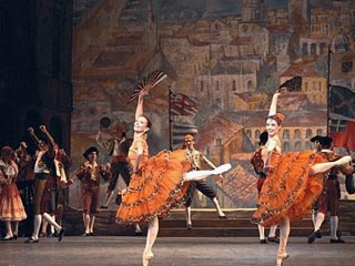 Труппа Большого театра в балете "Дон Кихот"
