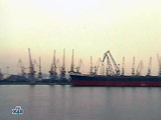 Россия отказывается от экспорта нефти и нефтепродуктов через украинские порты