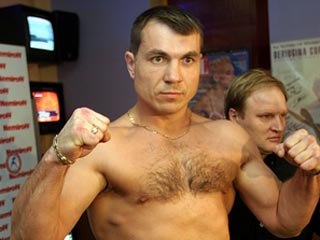 Олег Маскаев и Сэмуэль Питер подписали контракт на чемпионский бой