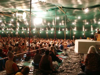 Начиная с вечера 29 июля, три дня и три ночи будет длиться медитация на Белую Тару, которая развивает сочувствие, привносит умиротворение и терпимость в жизнь людей