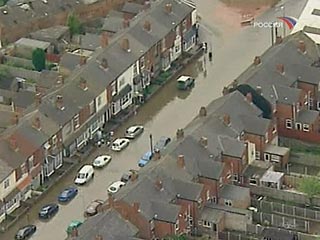 Ущерб от наводнения в Британии составил 5 млрд долларов 