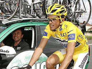 Победителем "Тур де Франс"-2007 стал Альберто Контадор